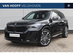 Saphirschwarz (donker zwart metallic) Gebruikt 2025 BMW X1 Comfort Edition SUV | € 72.192