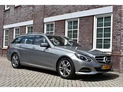 Grijs Gebruikt 2013 Mercedes E200 Avantgarde Stationwagen | € 20.450 (Iets duurder)