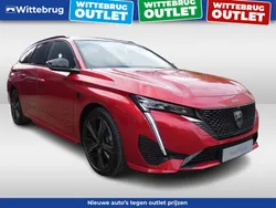 Rood Nieuw 2025 Peugeot e-308 Style Hatchback | € 36.333 (Eerlijke prijs)