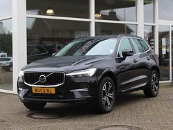 Zwart Gebruikt 2022 Volvo XC60 Momentum SUV | € 41.250 (Super prijs)