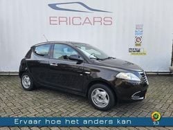 Bruin Gebruikt 2013 Lancia Ypsilon Gold Hatchback | € 6.750 (Eerlijke prijs)