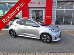 Grijs Gebruikt 2024 Toyota Yaris Hybrid Comfort Hatchback | € 27.900 (Duur)
