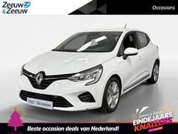 Blanc glacier 369 Gebruikt 2020 Renault Clio V Zen Hatchback | € 11.935 (Goede deal)