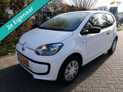 Wit Gebruikt 2013 VW up! take up! Hatchback | € 3.995 (Eerlijke prijs)