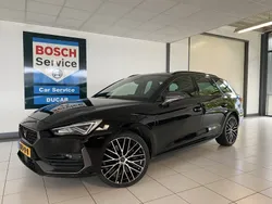 Zwart, metallic lak Gebruikt 2020 Cupra Leon VZ Stationwagen | € 21.950 (Eerlijke prijs)
