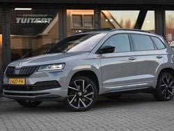 Grijs Gebruikt 2020 Skoda Karoq SportLine SUV | € 23.945 (Eerlijke prijs)