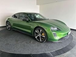 Groen Gebruikt 2020 Porsche Taycan Turbo S Sport Sedan | € 69.950