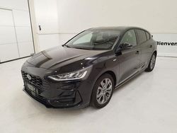 Zwart Gebruikt 2022 Ford Focus ST-Line Sedan | € 20.990 (Goede deal)