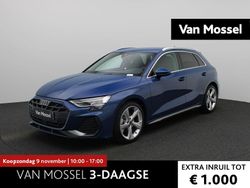 Blauw Gebruikt 2025 Audi A3 Sportback S-Line Hatchback | € 42.400 (Duur)