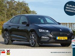 Zwart Gebruikt 2022 Skoda Octavia Business Line Hatchback | € 29.950 (Goede deal)