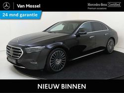 Zwart Gebruikt 2024 Mercedes E300 Exclusive Sedan | € 64.945 (Iets duurder)