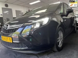 Zwart Gebruikt 2012 Opel Zafira Tourer Edition MPV | € 5.649 (Eerlijke prijs)