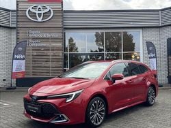 Rood Gebruikt 2024 Toyota Corolla Style Stationwagen | € 31.489 (Eerlijke prijs)