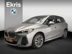 Skyscraper grijs metallic Gebruikt 2024 BMW 230e Active Tourer Comfort Edition MPV | € 42.900