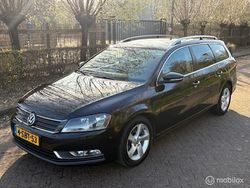 Zwart Gebruikt 2013 VW Passat Executive Stationwagen | € 5.395 (Eerlijke prijs)