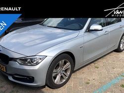 Grijs Gebruikt 2015 BMW 316 Executive Sedan | € 12.950 (Eerlijke prijs)