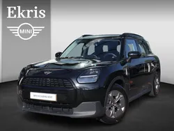 Zwart Gebruikt 2024 Mini Countryman Essential SUV | € 35.950