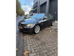 Grijs Gebruikt 2007 BMW 325 Sedan | € 5.499 (Goede deal)