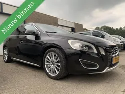 Zwart Gebruikt 2011 Volvo V60 Summum Stationwagen | € 7.450 (Goede deal)
