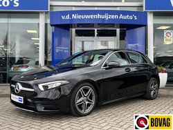 Zwart Gebruikt 2021 Mercedes A200 AMG line Hatchback | € 36.950
