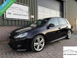 Zwart Gebruikt 2011 VW Golf VI R-line Hatchback | € 9.495 (Iets duurder)