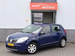 Blauw Gebruikt 2009 Dacia Sandero Ambiance Hatchback | € 1.650 (Eerlijke prijs)