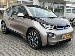Grijs, metallic lak Gebruikt 2015 BMW i3 Comfort Edition Hatchback | € 11.950 (Duur)
