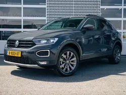 Grijs Gebruikt 2021 VW T-Roc Style SUV | € 25.450 (Iets duurder)