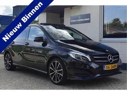 Zwart Gebruikt 2018 Mercedes B180 AMG line MPV | € 18.945 (Eerlijke prijs)