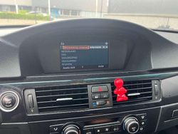 Zwart Gebruikt 2009 BMW 318 Sedan | € 3.200 (Goede deal)