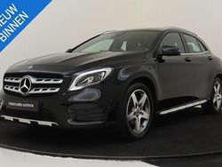 Zwart Gebruikt 2018 Mercedes GLA180 Business SUV | € 22.890 (Eerlijke prijs)