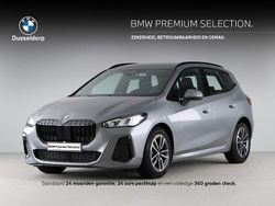 Grijs Gebruikt 2024 BMW 216 M Sport Stationwagen | € 32.950