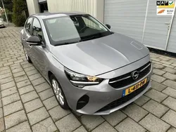 Grijs, metallic lak Gebruikt 2021 Opel Corsa Edition Hatchback | € 15.950 (Duur)