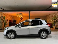 Grijs Gebruikt 2019 Peugeot 2008 Signature Sky SUV | € 13.990 (Super prijs)