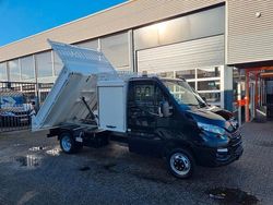 Zwart Gebruikt 2018 Iveco Daily Van | € 24.950 (Duur)