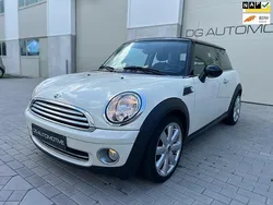 Wit Gebruikt 2010 Mini Cooper Business Hatchback | € 4.400 (Super prijs)