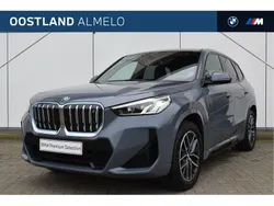 Grijs Gebruikt 2024 BMW iX1 Executive SUV | € 47.950 (Eerlijke prijs)