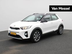 Wit Gebruikt 2020 Kia Stonic SUV | € 12.400 (Goede deal)