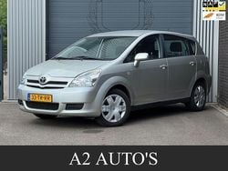 Grijs Gebruikt 2007 Toyota Verso Terra MPV | € 3.750 (Eerlijke prijs)