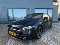 Zwart Gebruikt 2021 Mercedes A180 Business Sedan | € 25.499 (Eerlijke prijs)