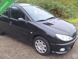Zwart Gebruikt 2006 Peugeot 206 Hatchback | € 1.100 (Eerlijke prijs)
