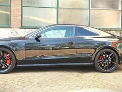 Zwart Gebruikt 2011 Audi RS5 Coupé | € 27.850