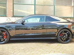 Zwart Gebruikt 2011 Audi RS5 Coupé | € 27.850