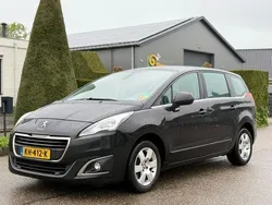 Zwart Gebruikt 2015 Peugeot 5008 MPV | € 4.950 (Goede deal)