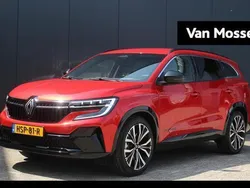 Rood Nieuw 2025 Renault Espace Iconic MPV | € 53.740 (Duur)