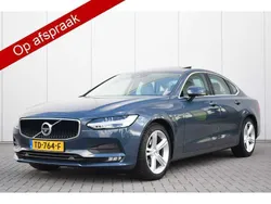 Blauw, metallic lak Gebruikt 2018 Volvo S90 Business Edition Sedan | € 22.950 (Eerlijke prijs)