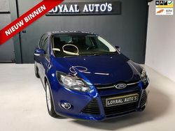 Blauw Gebruikt 2013 Ford Focus Titanium Hatchback | € 6.499 (Eerlijke prijs)