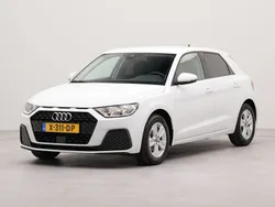 Wit Gebruikt 2023 Audi A1 Sportback Proline Hatchback | € 25.450 (Eerlijke prijs)