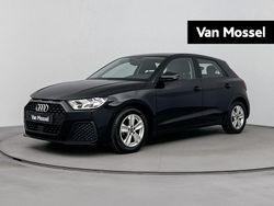 Zwart Gebruikt 2021 Audi A1 Sportback Basis Hatchback | € 21.400 (Eerlijke prijs)