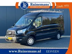 Zwart Gebruikt 2020 Ford Transit Trend Van | € 17.750 (Eerlijke prijs)